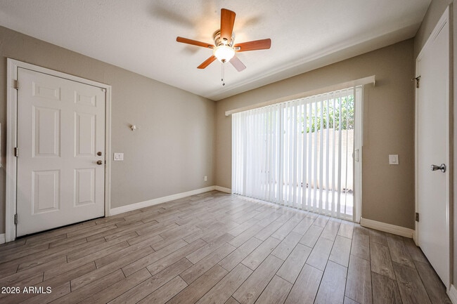 Foto del edificio - 5634 S Captain Kidd Ct