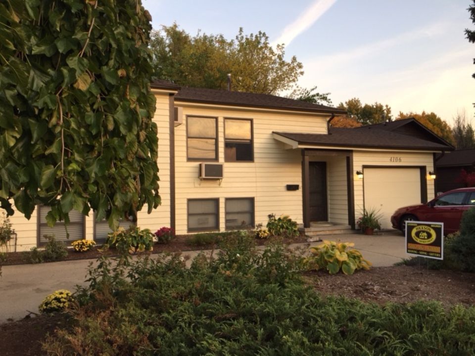 4106 Rochester Rd, Royal Oak, MI 48073 Townhome Rentals in Royal Oak