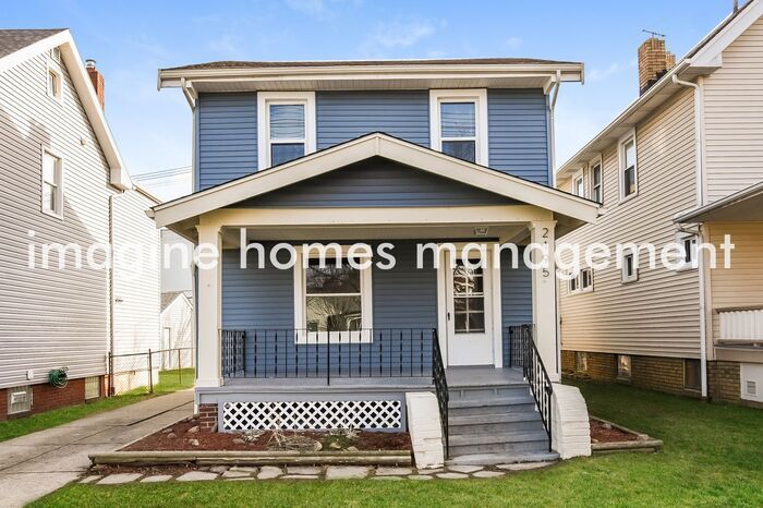 Primary Photo - 2195 Clarence Ave