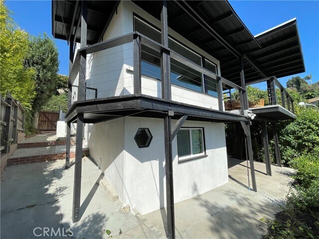 Building Photo - 1923 Hollyvista Ave