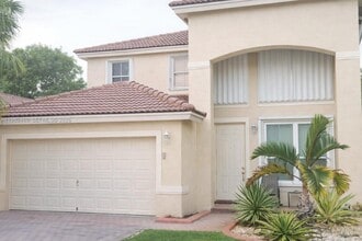 Building Photo - 7645 NW 19th Ct