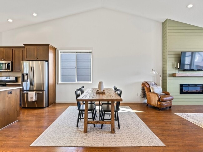 Building Photo - Stylish 3bd 2ba Home in Jackie's Landing n...