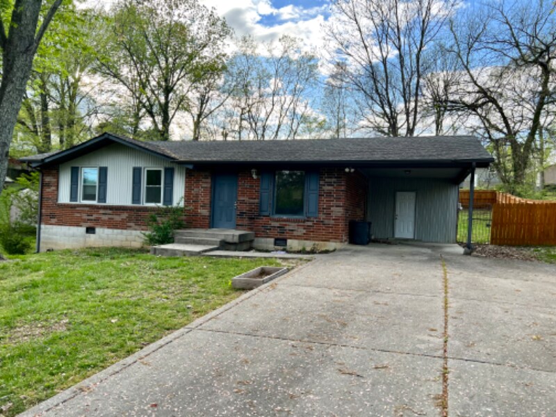 104 Mountainwood Dr, Hendersonville, TN 37075 House Rental in