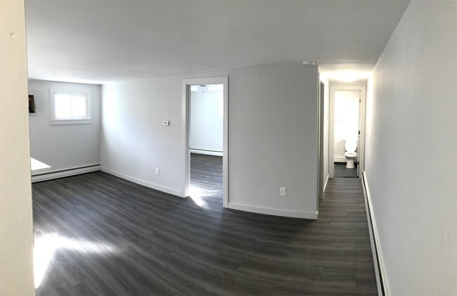 Building Photo - 511 Lake Terrace