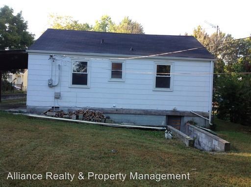 Building Photo - 1241 Greenfield Dr