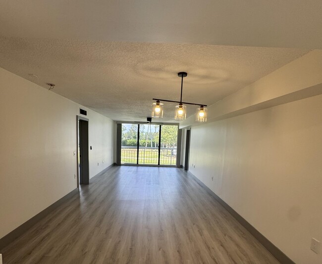 Building Photo - 2761 Village Blvd