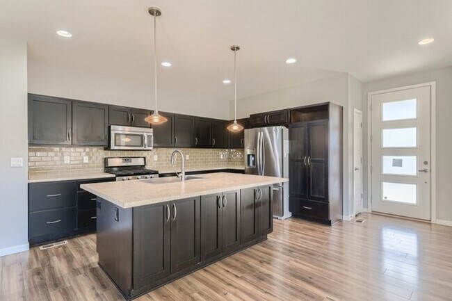 Building Photo - 10239 Southlawn Circle, Commerce City, CO,...