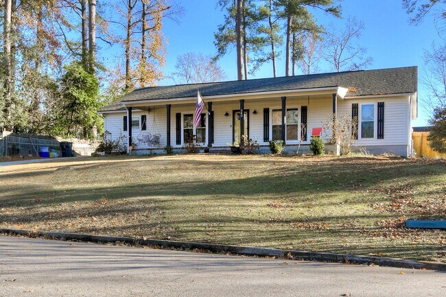 Foto del edificio - 4 Bedroom Ranch in Columbia County
