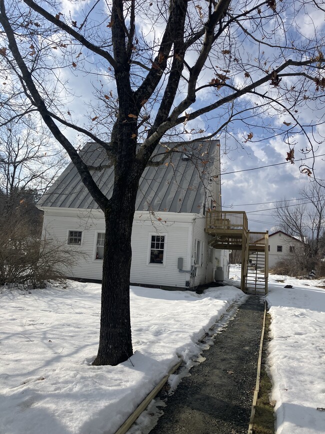 Building Photo - 49 Mill Rd
