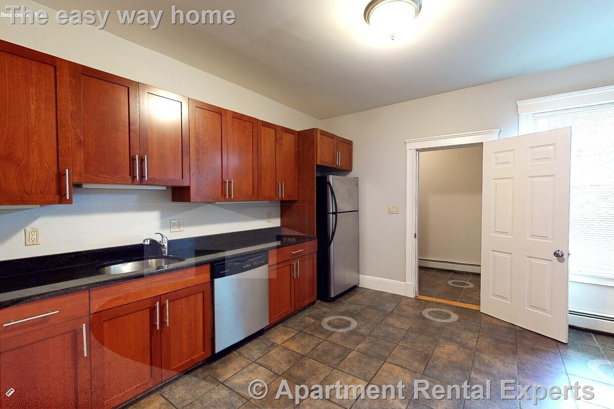 Foto principal - 11 Beacon St