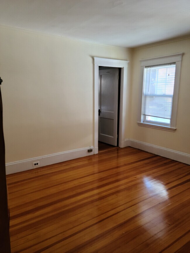bedroom 2 - 30 Waverley St