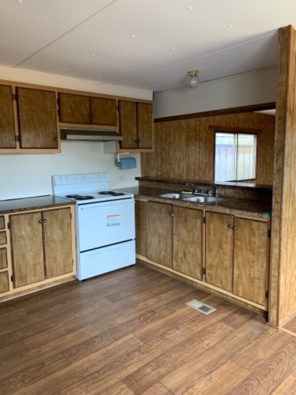 Foto del edificio - 299 Canal Trce