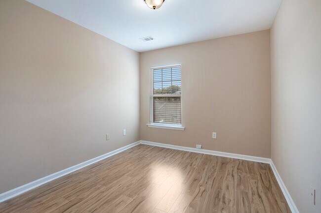 Foto del edificio - 804 Arbor Gate Ln