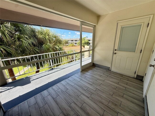 Building Photo - 250 Layne Blvd