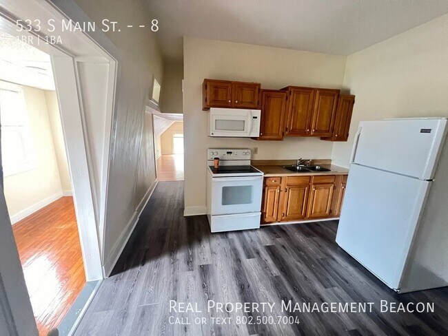 Foto del edificio - White River Junction, VT 1 BR, 1 Bath Apar...