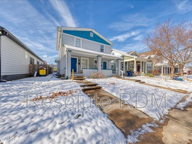 Photo - 1624 Yandes St House