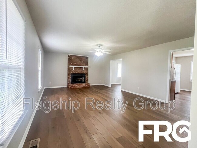 Foto del edificio - 2238 Kay Rd