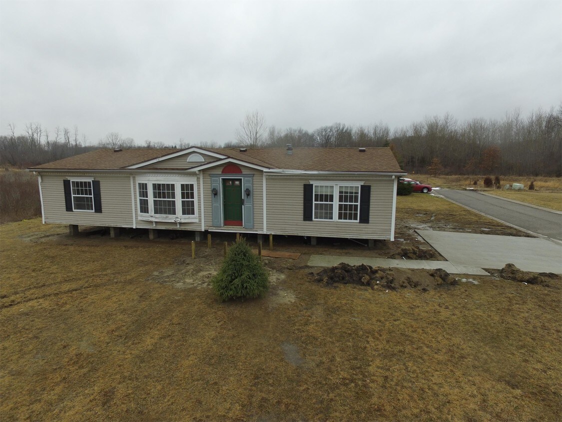 Foto principal - 15731 Waters Edge