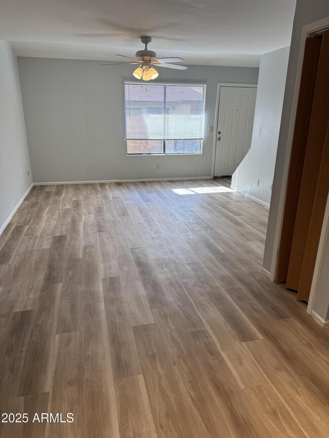 Foto del edificio - 6148 E Greenway St