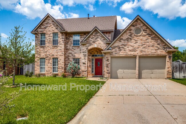 Building Photo - 2103 Pinwood Cir