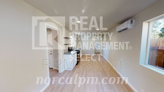 Building Photo - 4042 43rd St