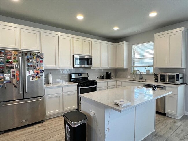 Foto del edificio - 2904 Sage Ranch Dr