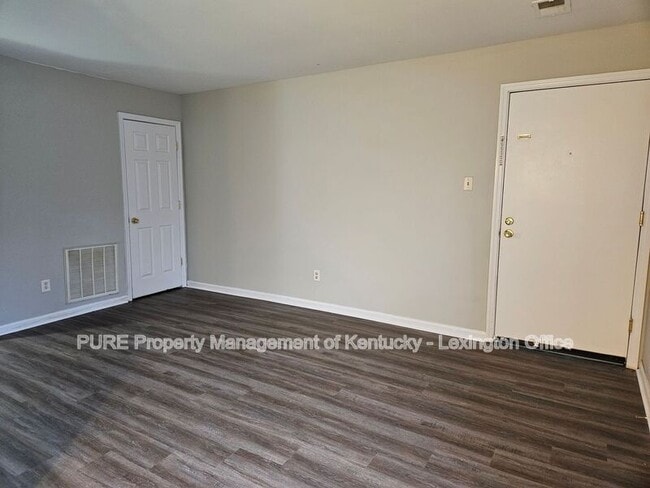 Building Photo - 311 Christy Allyn Ct