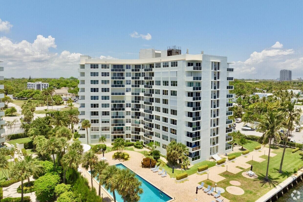 Primary Photo - 2800 N Flagler Dr