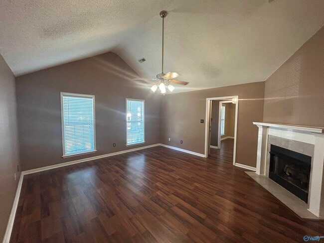 Building Photo - 111 Sunnyfield Dr