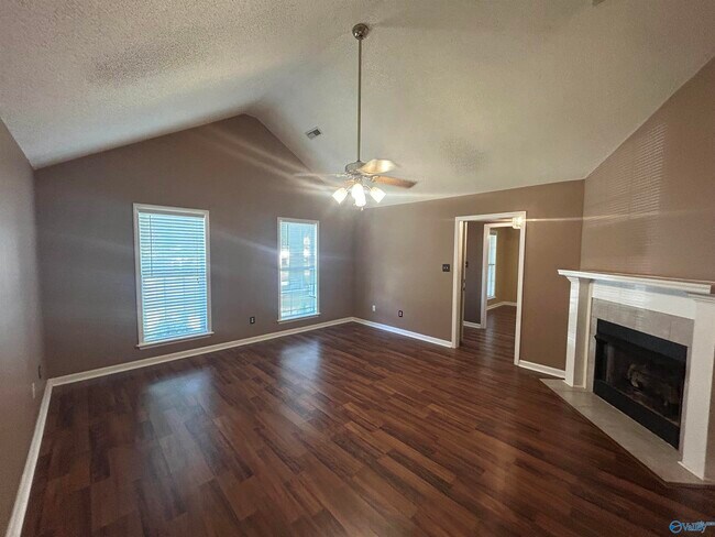 Foto del edificio - 111 Sunnyfield Dr