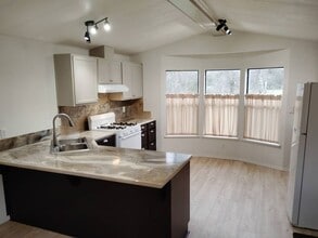 Building Photo - 20615 Conestoga Trail