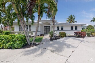 Building Photo - 2417 Cape Coral Pkwy W