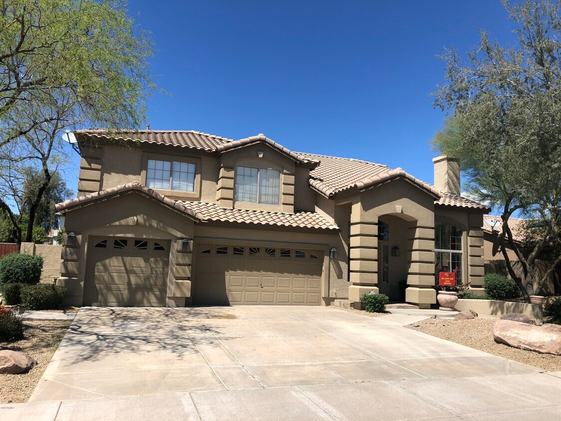 Primary Photo - 7636 E Rose Garden Ln