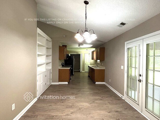 Foto del edificio - 5551 Quarters Way