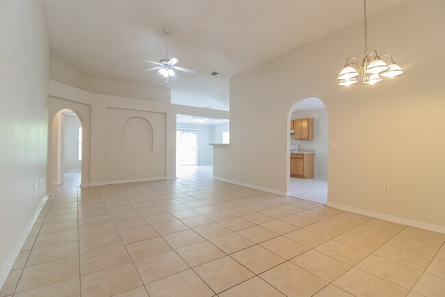 Building Photo - 2945 Elbib Dr