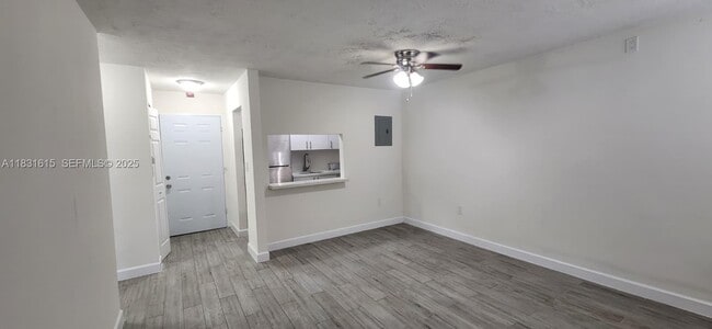 Building Photo - 1 NE 78th St