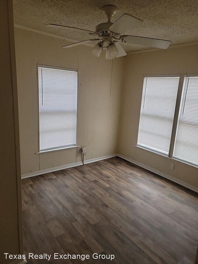 Building Photo - 2 br, 1 bath House - 127 Clarkwood