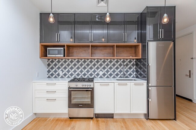 Building Photo - 41-21 28th St