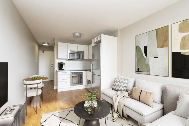 Photo du bâtiment - 730 St Clarens Ave