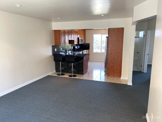 Foto del edificio - 830 Dwight St