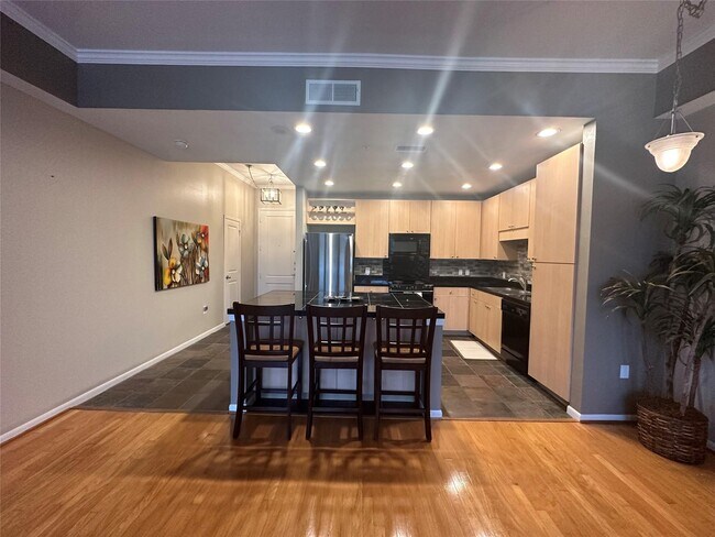 Foto del edificio - 3505 Sage Rd