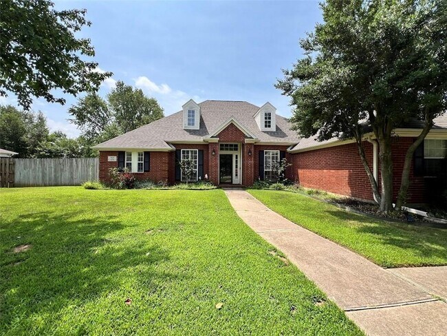 Building Photo - 5408 W Redbud St