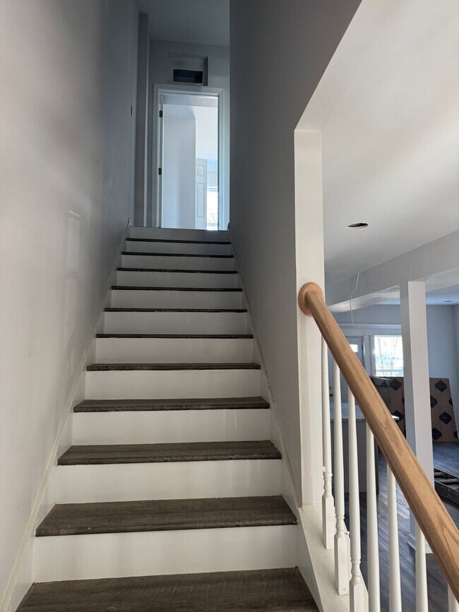 Foto del edificio - Beautifully completely renovated home