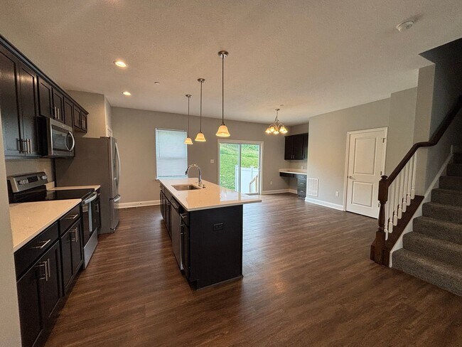 Foto del edificio - Beautiful Townhome in Washington! - 3 Bedroom