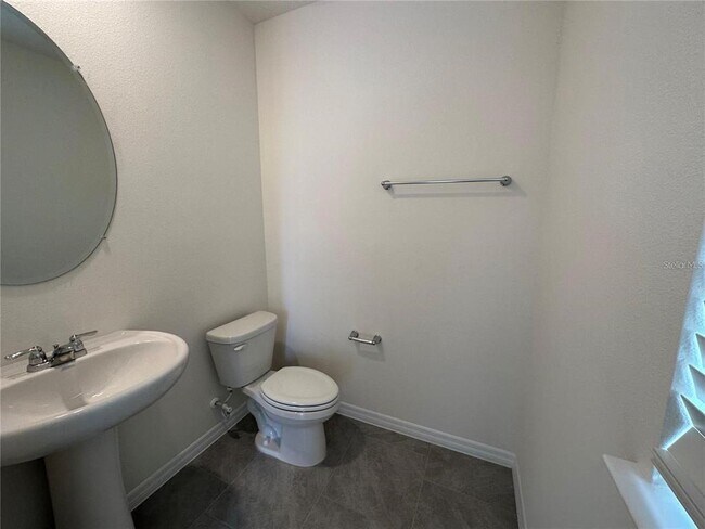 Foto del edificio - 13127 Bounty Ave