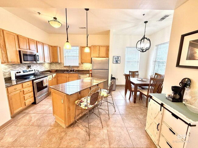 Building Photo - 1430 Regency Rd