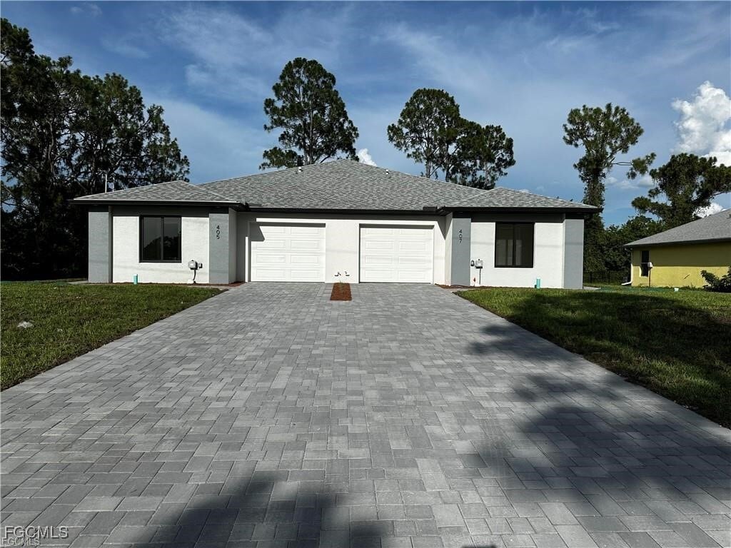 Foto principal - 405-407 Chalet Ave S
