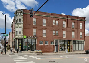 Building Photo - 602 S Western Ave
