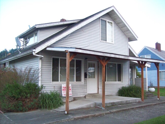 Building Photo - r139d