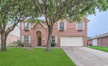 Building Photo - 1406 Buckingham Dr